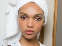 Haartuchmasken für stärkere Strähnen